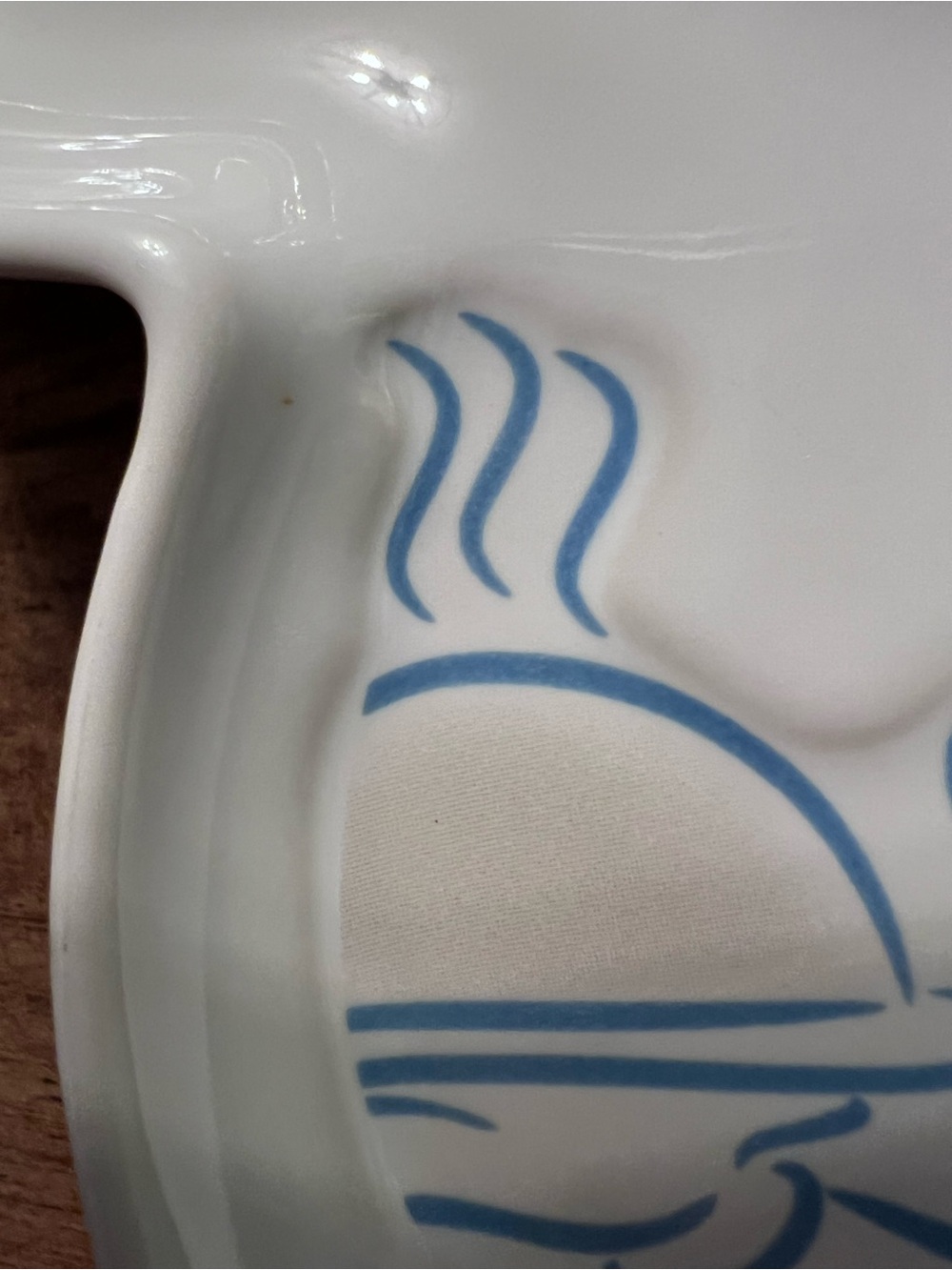 DISNEY PARKS MICKEY MOUSE CERAMIC EARS SPOON REST BLUE/WHITE "CHEF MICKEY” - Picture 6 of 8